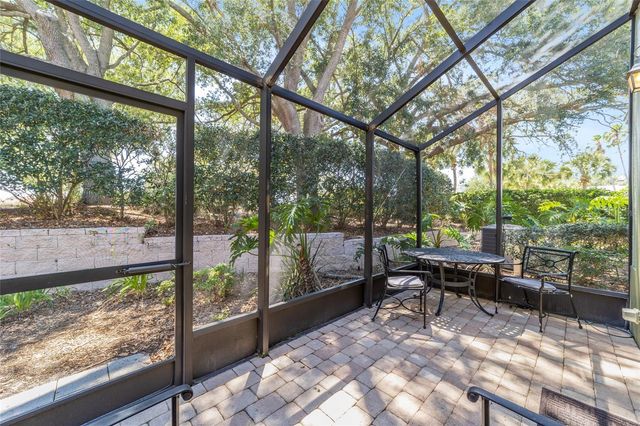 1074 AVENIDA SONOMA, Lady Lake, FL 32159