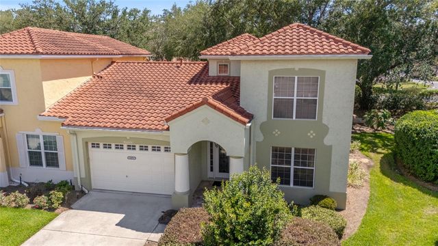 1074 AVENIDA SONOMA, Lady Lake, FL 32159