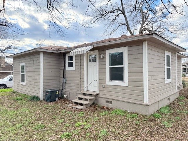 209 S Walnut, Winnsboro, TX 75494