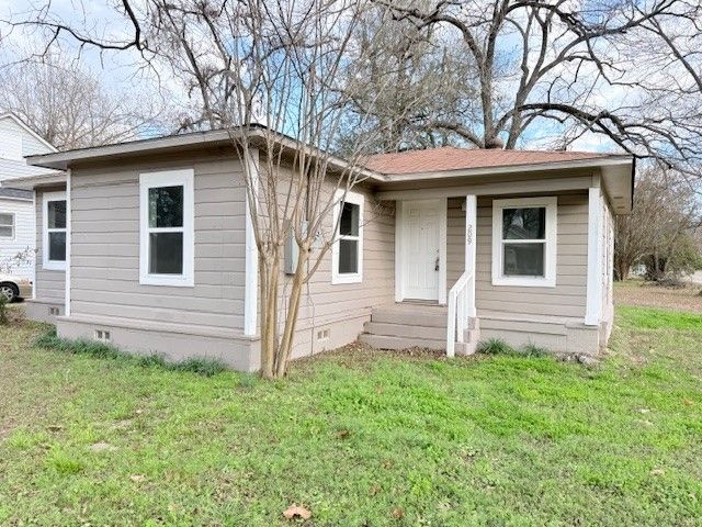 209 S Walnut, Winnsboro, TX 75494