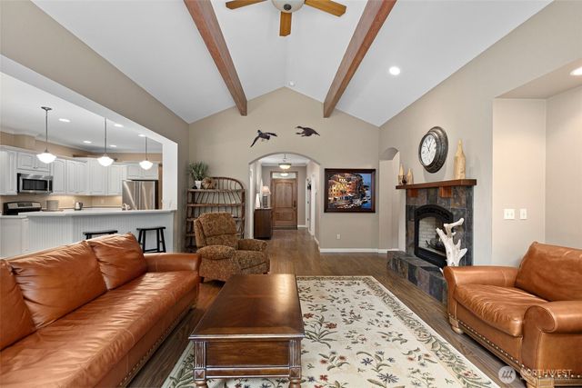 150 E Barnacle Boulevard, Shelton, WA 98584