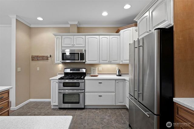 150 E Barnacle Boulevard, Shelton, WA 98584