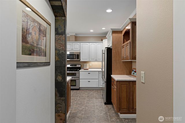 150 E Barnacle Boulevard, Shelton, WA 98584
