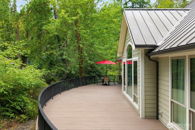 150 E Barnacle Boulevard, Shelton, WA 98584