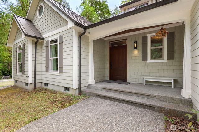 150 E Barnacle Boulevard, Shelton, WA 98584