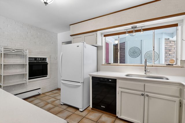 700 Manzano Street NE, Albuquerque, NM 87110