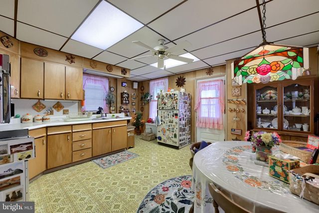 310 N STATE ST, Shillington, PA 19607