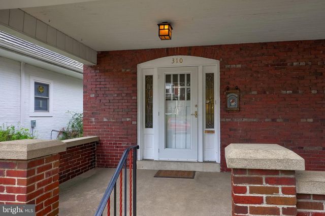 310 N STATE ST, Shillington, PA 19607