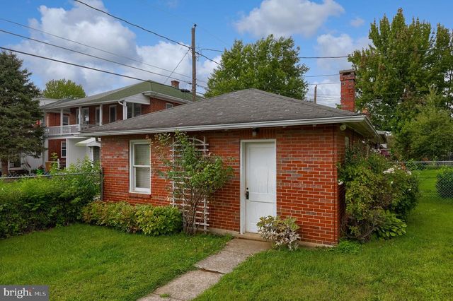 310 N STATE ST, Shillington, PA 19607