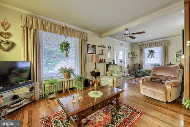 310 N STATE ST, Shillington, PA 19607
