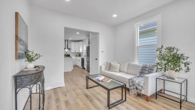 1623 S 13th STREET, Sheboygan, WI 53081