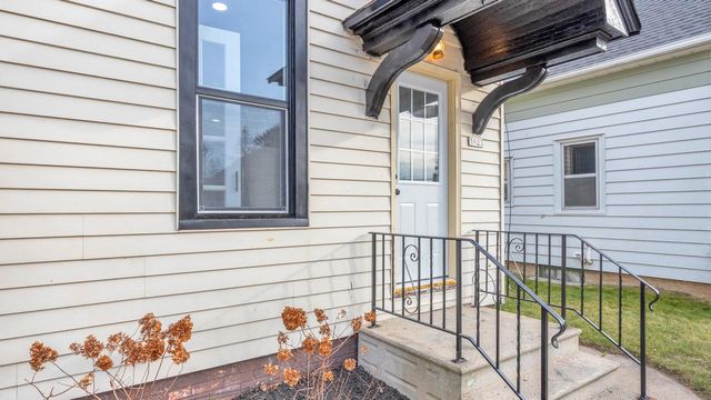 1623 S 13th STREET, Sheboygan, WI 53081