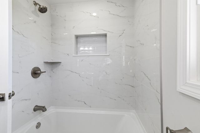 153 Pilgrim Street, Abington, MA 02351