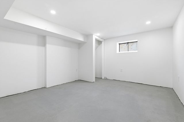 153 Pilgrim Street, Abington, MA 02351