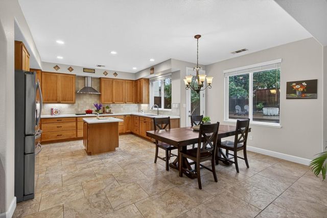 6505 Turnstone Way, Rocklin, CA 95765