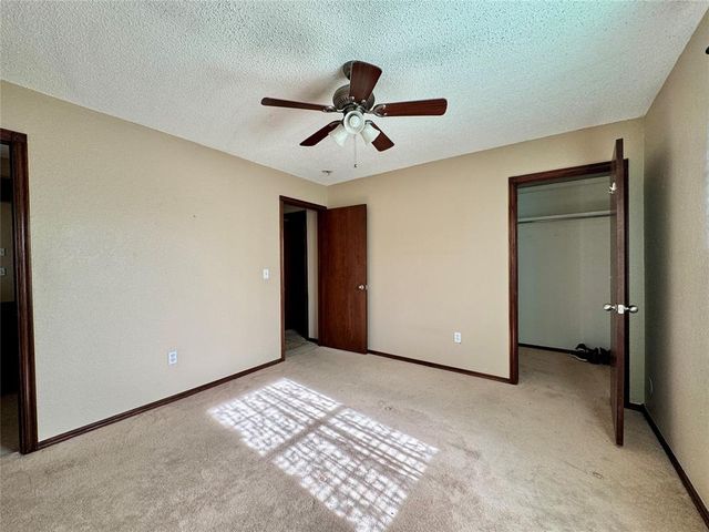 1605 W Louisiana Avenue, Chickasha, OK 73018