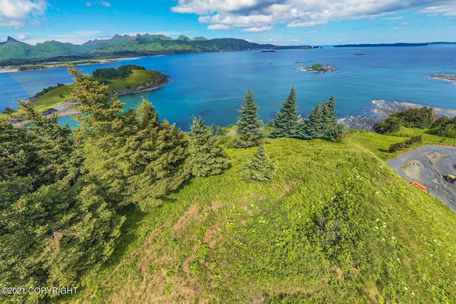 5965 Cliff Point Road, Kodiak, AK 99615