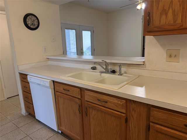 816 Pebble Beach Drive, Garland, TX 75043