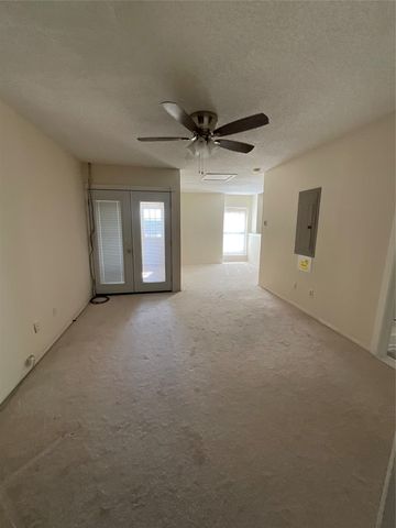 816 Pebble Beach Drive, Garland, TX 75043
