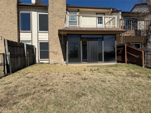 816 Pebble Beach Drive, Garland, TX 75043