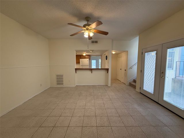 816 Pebble Beach Drive, Garland, TX 75043