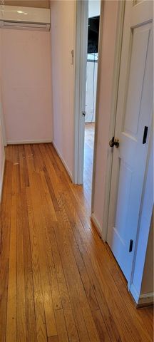 99 W Rexford DR, Newport News, VA 23608