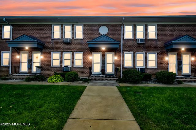 310 Maryland Avenue, 24B, Point Pleasant Beach, NJ 08742