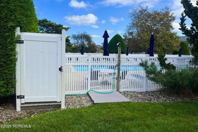 310 Maryland Avenue, 24B, Point Pleasant Beach, NJ 08742