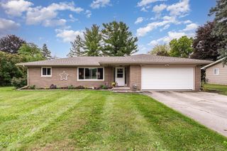 3815 Chilton Drive, Saginaw, MI 48603