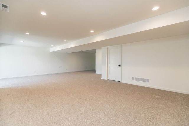 841 Longbow Court, Marion, IA 52302