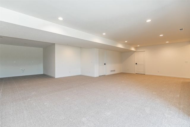 841 Longbow Court, Marion, IA 52302