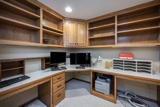 180 JoRay Drive, Mankato, MN 56001