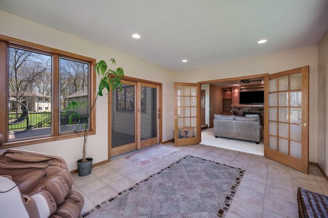 180 JoRay Drive, Mankato, MN 56001