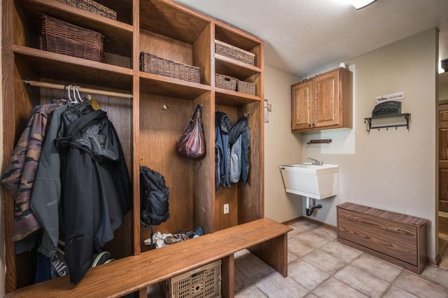 180 JoRay Drive, Mankato, MN 56001