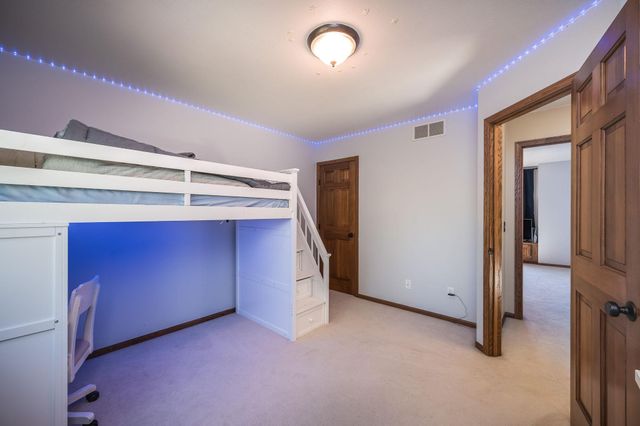 180 JoRay Drive, Mankato, MN 56001