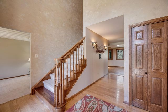 180 JoRay Drive, Mankato, MN 56001