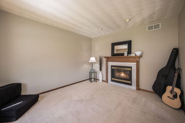 180 JoRay Drive, Mankato, MN 56001