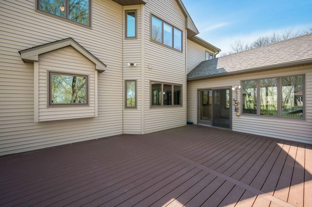 180 JoRay Drive, Mankato, MN 56001