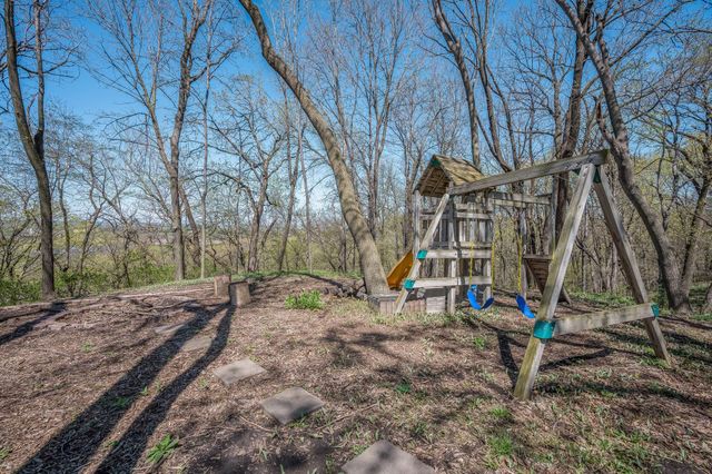 180 JoRay Drive, Mankato, MN 56001