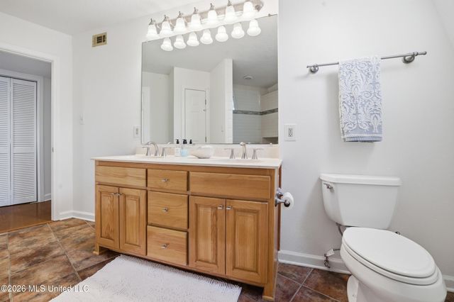 9017 W Simmons Circle, Ocean Springs, MS 39564