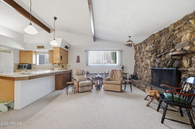 337 E GENEVA Drive, Tempe, AZ 85282