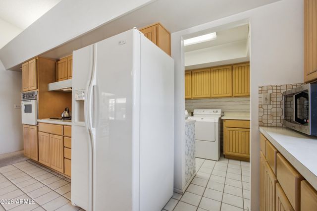 337 E GENEVA Drive, Tempe, AZ 85282