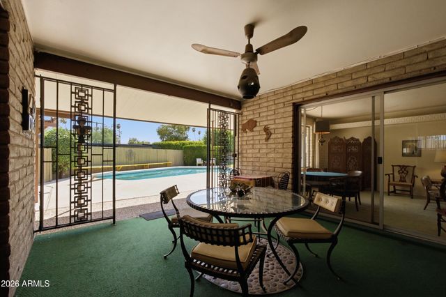 337 E GENEVA Drive, Tempe, AZ 85282