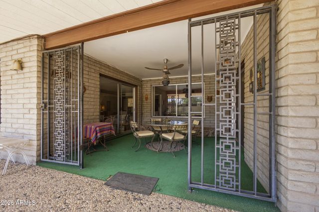 337 E GENEVA Drive, Tempe, AZ 85282