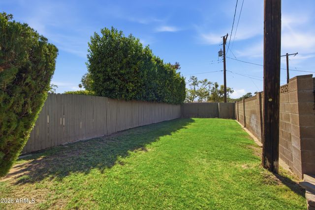 337 E GENEVA Drive, Tempe, AZ 85282