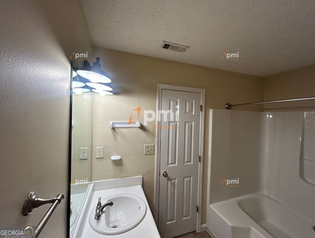 2720 Sapphire Street, South Fulton, GA 30349