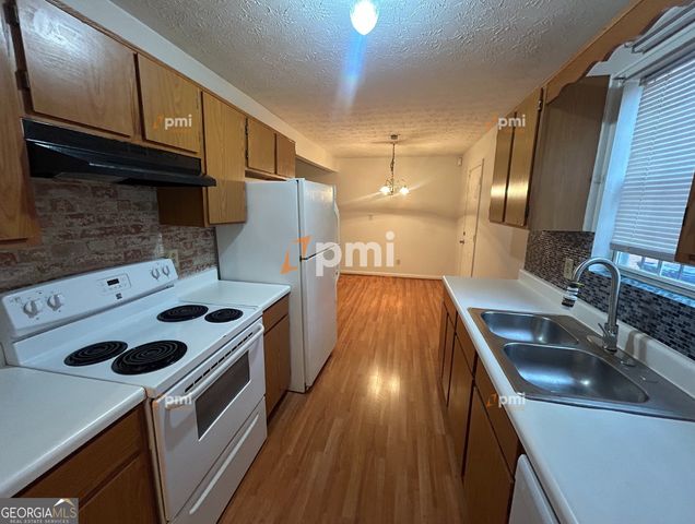 2720 Sapphire Street, South Fulton, GA 30349