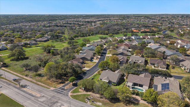 100 Edwards DR, Georgetown, TX 78633