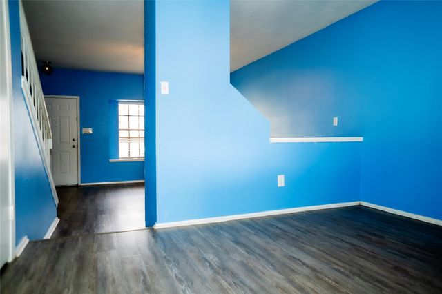 11901 Swearingen DR 18-D, Austin, TX 78758