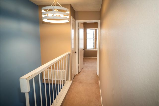 11901 Swearingen DR 18-D, Austin, TX 78758